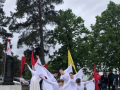 photo_5253892489876731482_y