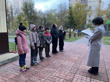 «Действия сотрудников и обучающихся при угрозе возникновения террористического акта».